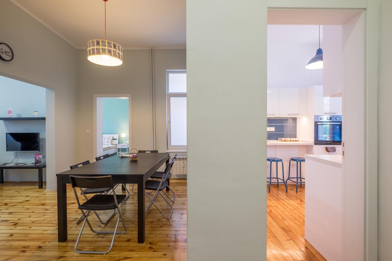 Apartment Poker Style In Heart In The *